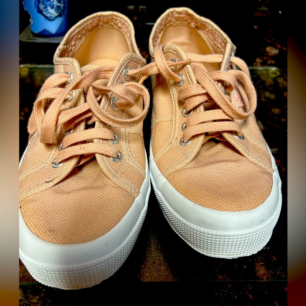 Like New. Superga Cotu Classic Canvas Sneakers 2750 Pink size 10/41.5 - Picture 1 of 8
